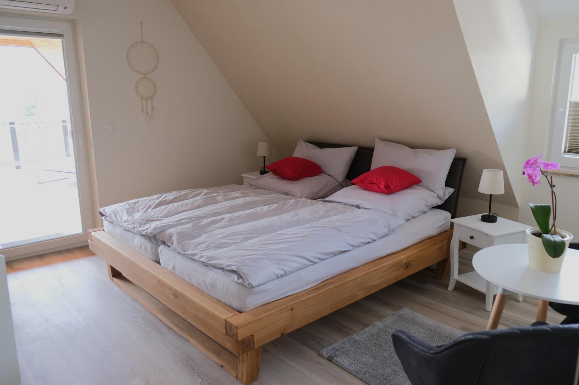 Bonnavista Ferienwohnungen Grossheubach Bagian luar foto